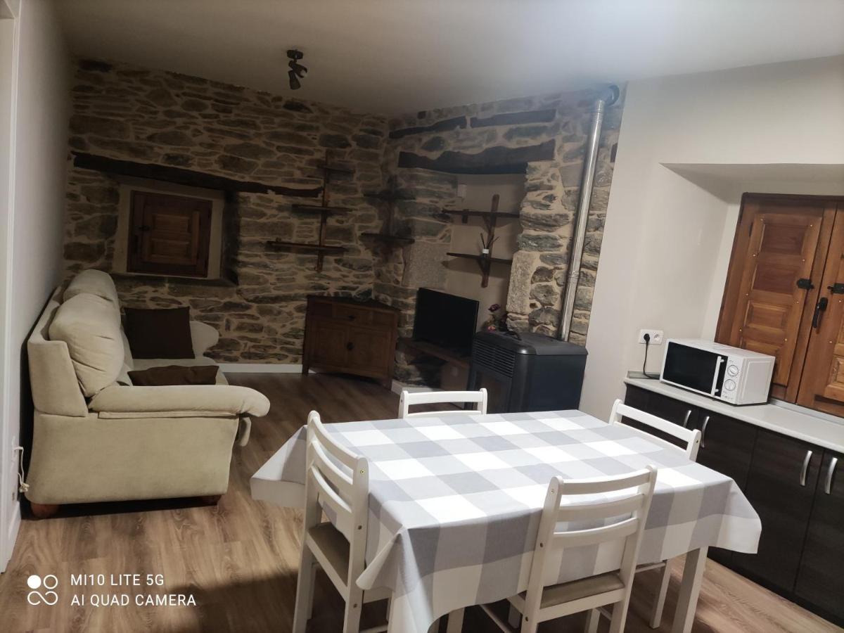 Casa Marina Apartment Puebla de Sanabria Luaran gambar
